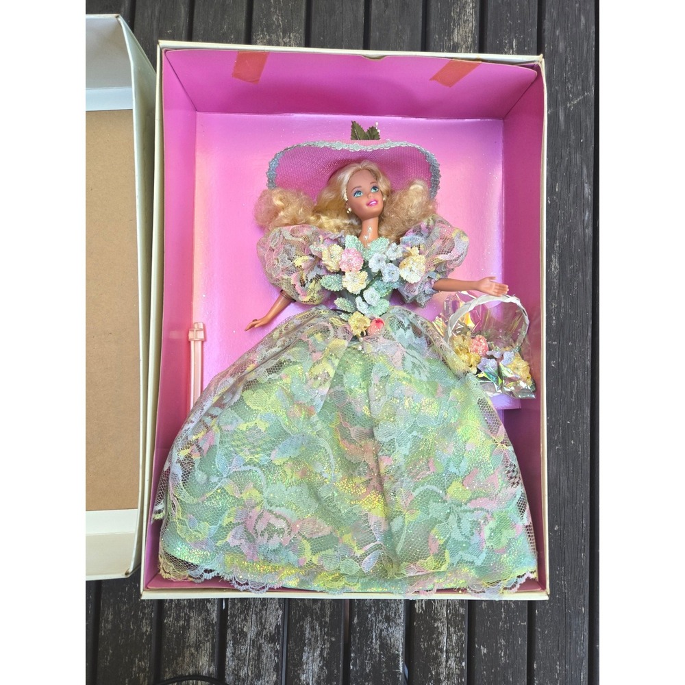 Vintage 1994 Spring Bouquet Barbie Doll Enchanted Seasons Collection Mattel